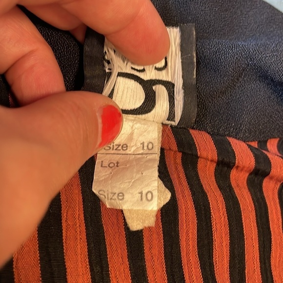 VTG Striped Jacket 10 90s Emo Dawn Joy 10 Rust Black Vertical Grunge Alt Goth - Picture 10 of 16